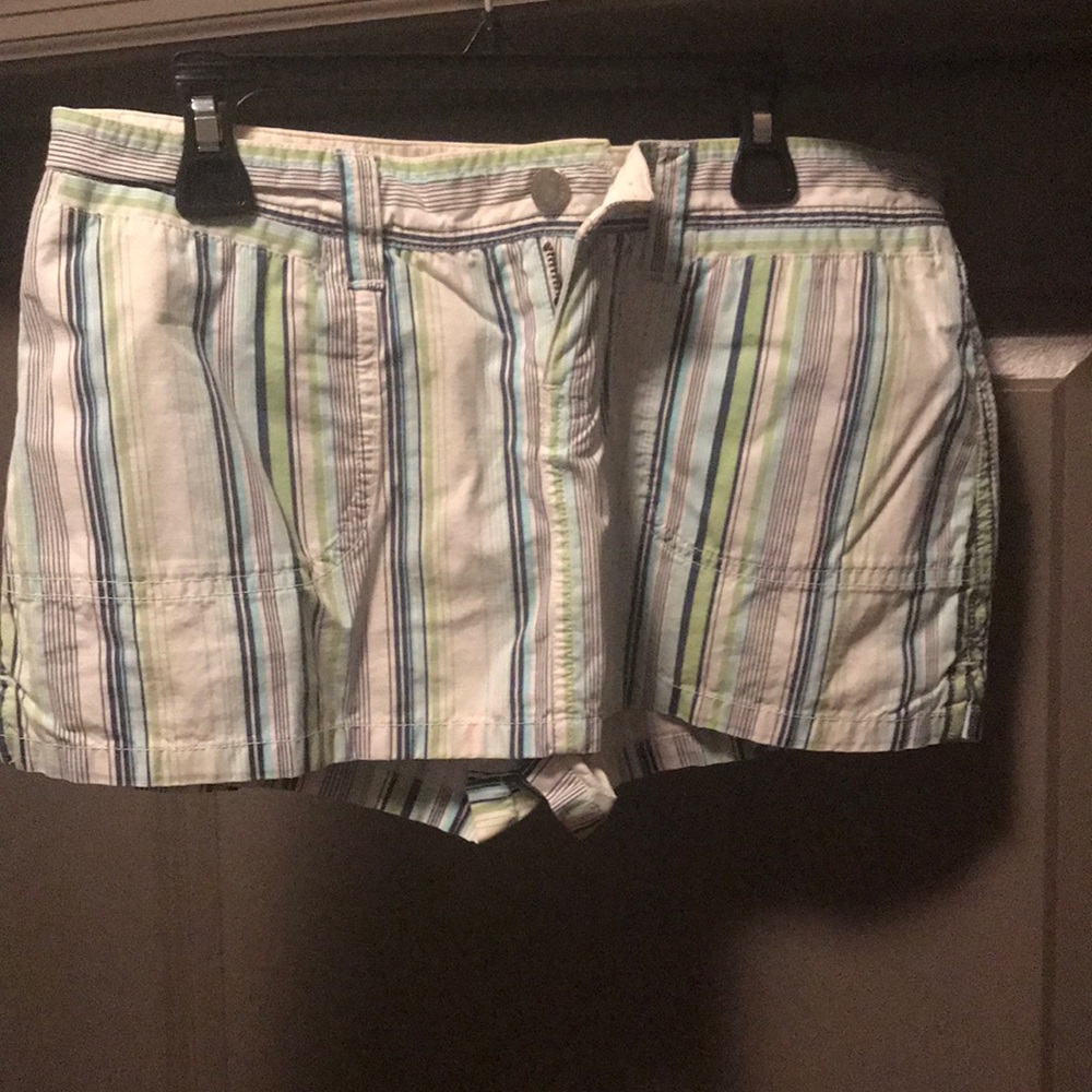 Abercrombie & Fitch striped skort